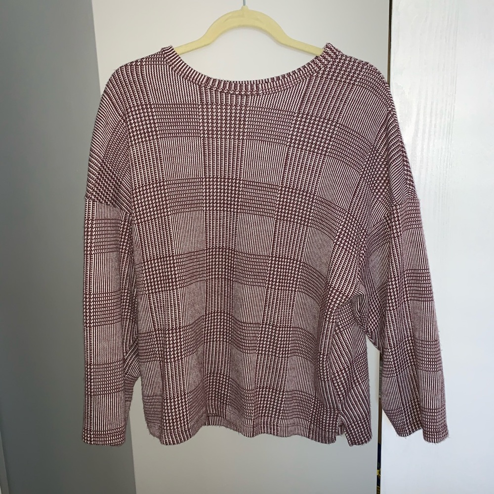 Zara Red and White Sweater